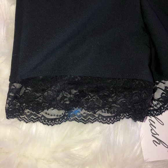 Plush Lace Trim Compression Shorts Size XS - Picture 6 of 7